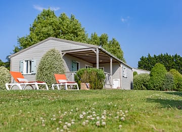 Campingplatz Les Mouettes - Mietunterkünfte - Chalet Canopia Premium, 6 Personen, 3 Schlafzimmer, 2 Badezimmer - Außenbereich