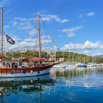 Domaine de Bagheera, Expérience, Port de Porto Vecchio