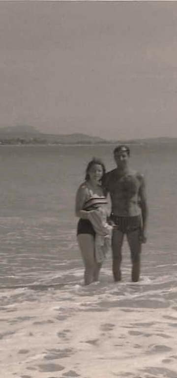 Camping Californie Plage - La famille d&eacute;couvre Vias