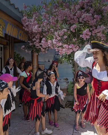 Camping Californie Plage - Le club enfants avec animateurs 