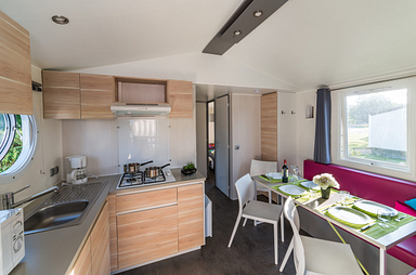 mobil home o\'hara 3 chambres - salon cuisine ©Yann Richard