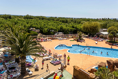 Amfora campsite - The campsite - The swimming pool complex with supervised swimming