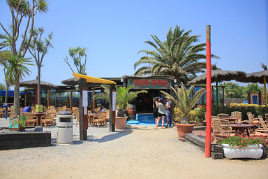 Camping Amfora - Bars et Restaurants - Entrée du « Tropic beach »