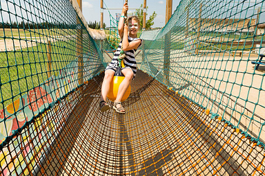 Campingplatz Amfora - Alles für Kinder - Seilrutsche im Challenge Park