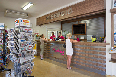 Camping Amfora - Services and shops - Campsite reception