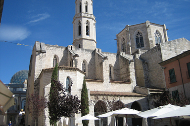 Campingplatz Amfora - Die Region - Die Kirche San Peres von Figueres