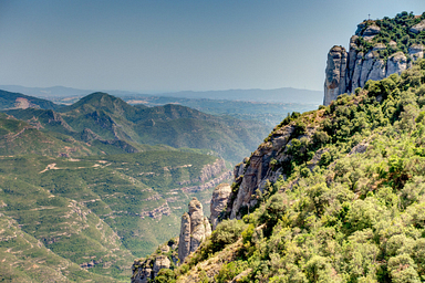 Campingplatz Amfora - Die Region - Die Gebirgskette Montserrat