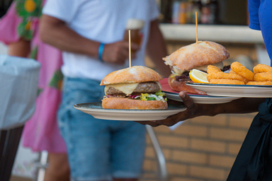 Camping Amfora - Bars en restaurants - Snacks geserveerd in het campingrestaurant