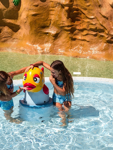 Campingplatz Amfora - Alles für Kinder - Planschbecken mit Wasserpielen