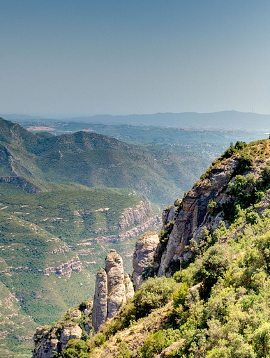 Campingplatz Amfora - Die Region - Die Gebirgskette Montserrat