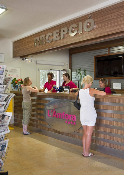 Camping Amfora - Services and shops - Campsite reception