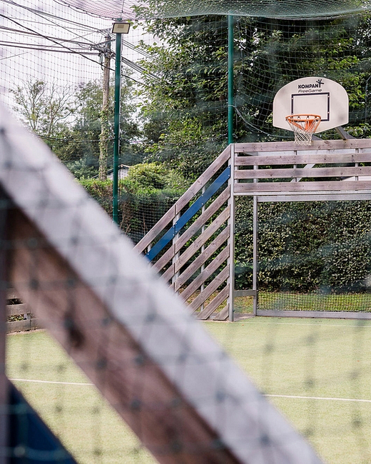 Camping Zelaia - Activités et animations - Basketball au city-stade