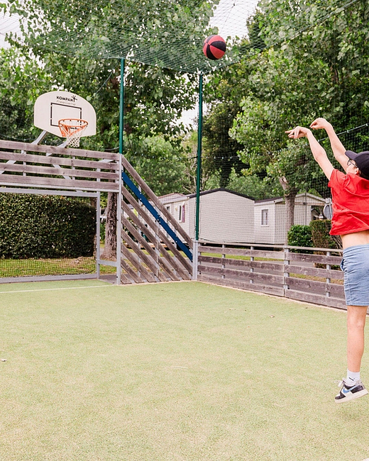 Camping Zelaia - Activités et animations - Basketball