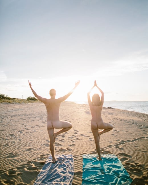 Camping Le Sérignan Plage Nature - Yoga sur la plage du camping