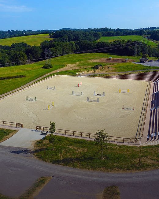 Camping Zelaia - Centre équestre Saint Hélène - stade équestre