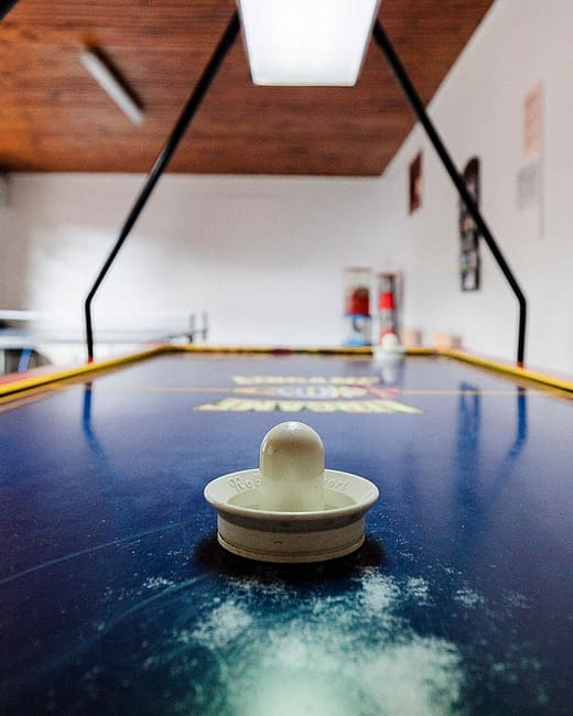 Camping Zelaia - Activit&eacute;s et animations - Air hockey