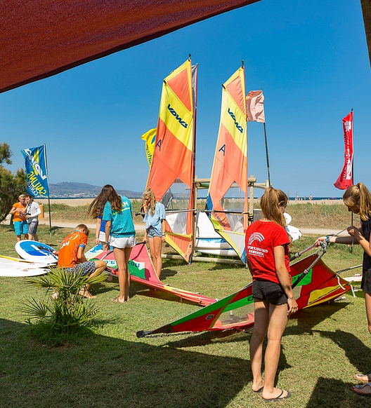 Camping Amfora - Activités et animations - École de surf et de windsurf dans le campng