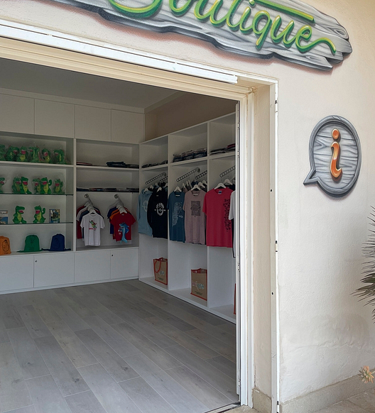 Camping Amfora - Services et commerces - Entrée de la boutique