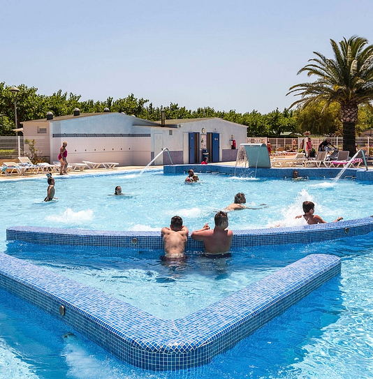 Amfora campsite - The swimming pool complex - Pools with water games and 