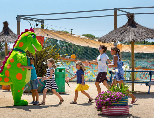 Amfora campsite - Activities and entertainment - Play area for children with entertainments 