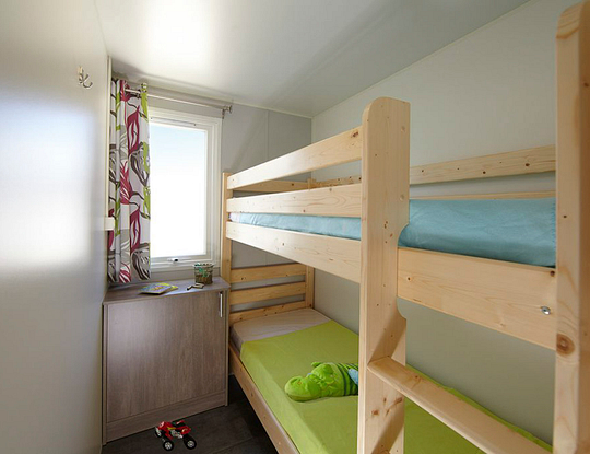 Camping Les 2 Etangs - Mobil home Standard 6p - Chambre avec lits superposés