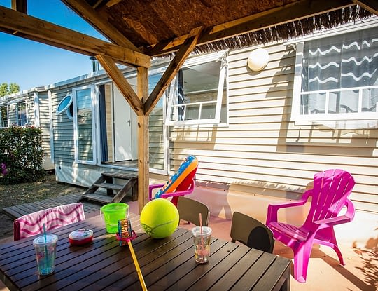 Camping Californie Plage - Hébergments - Mobil-home Moorea - Salon