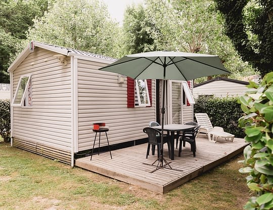 Camping Zelaia - Mobil-home confort 4 personnes - Terrasse