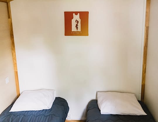 Camping Zelaia - Cottage D&eacute;tente 4 personnes - Chambre avec 2 lits simples