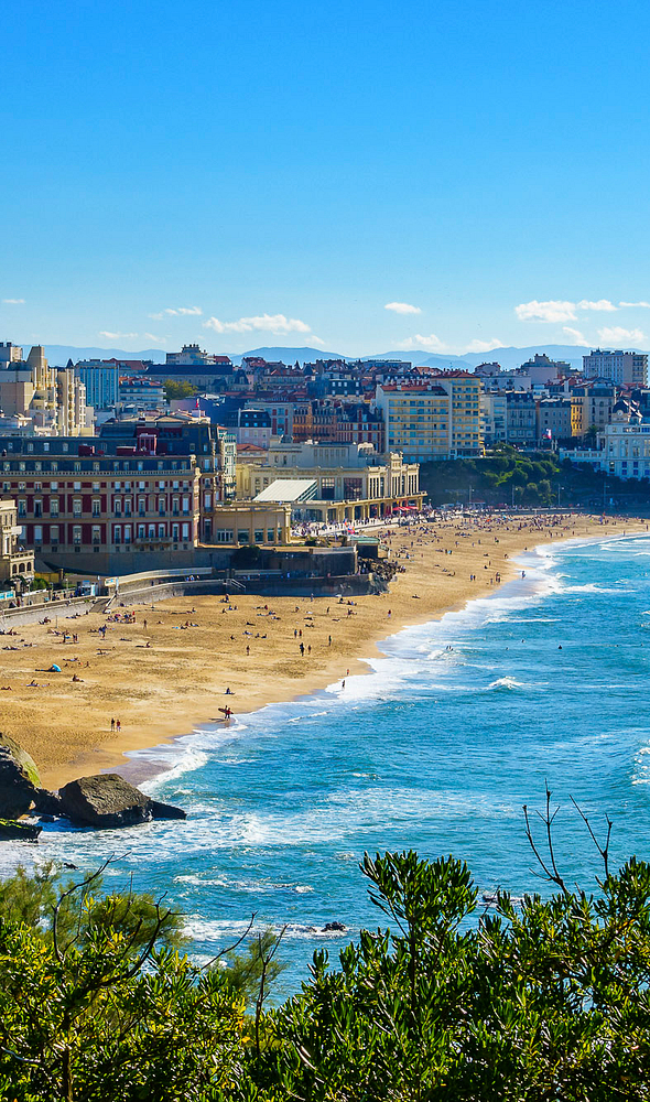 Camping Zelaia - Vue aérienne de la plage de Biarritz