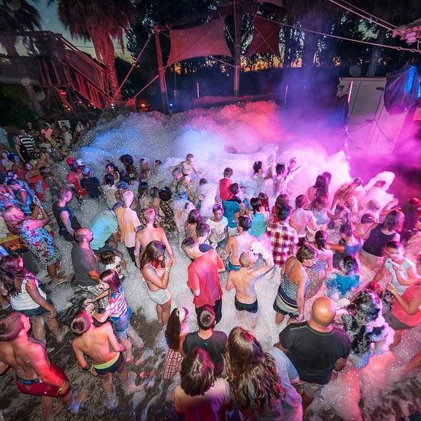 Campingplatz Californie Plage - Aktivitäten und Animationen - Schaumparty am Abend