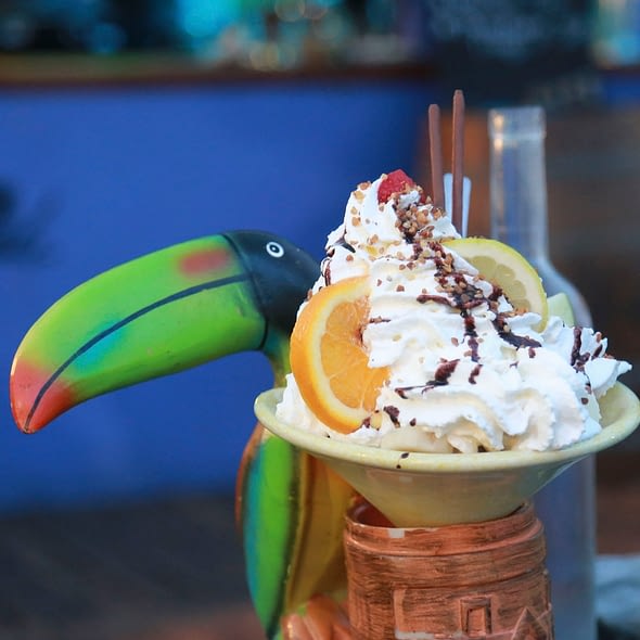 Camping Californie Plage - La restauration - Dessert servi au restaurant \"Le Beach\"