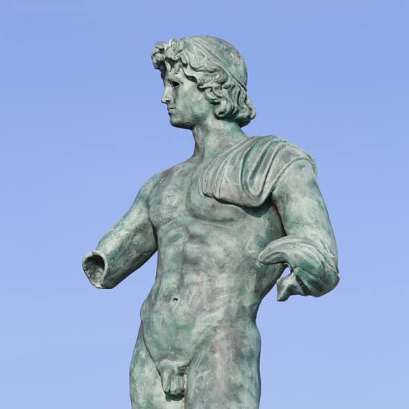 Statue de l\'Eph&egrave;be grecque
