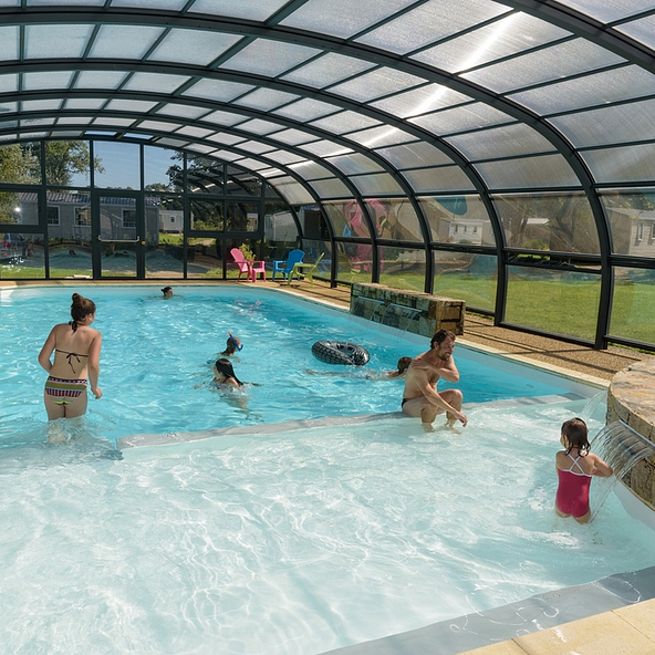 Domaine de Mesqueau, indoor swimming pool 2