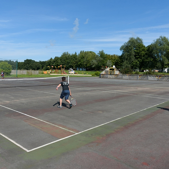 Domaine de Mesqueau, tennis court