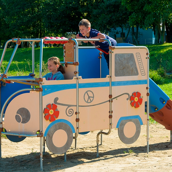 Domaine de Mesqueau, children’s play area and slide