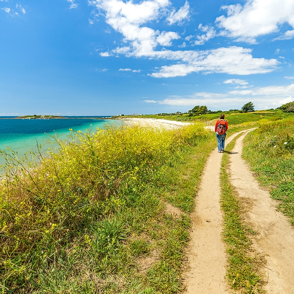 Sentiers des Douaniers GR 34 (customs’ officers path) © Thibault Poriel SB