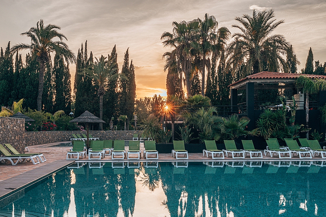 Sunset at the Aquatic Centre - Fréjus Ecolodge, l\'Etoile d\'Argens Campsite